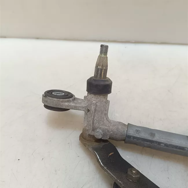 Meccanismo tergiparabrezza con motorino