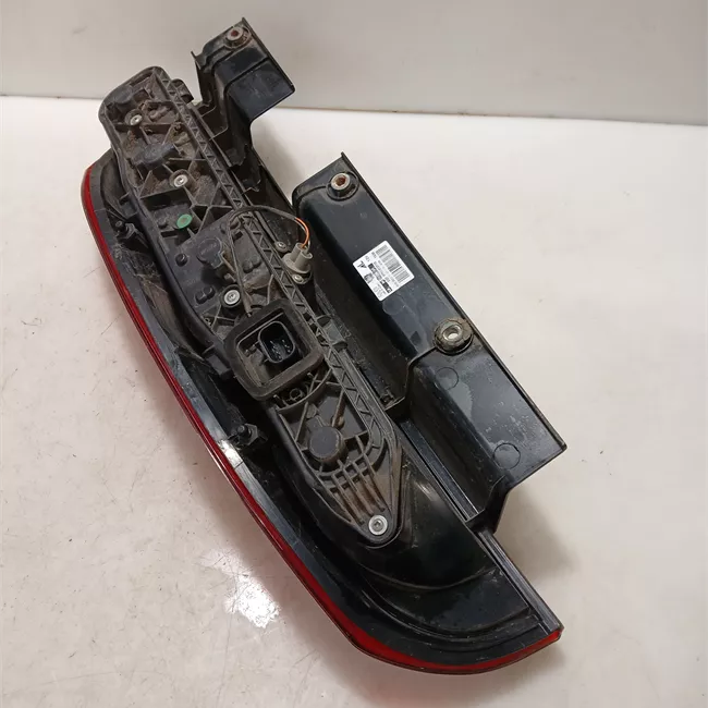 Fanale posteriore sinistro