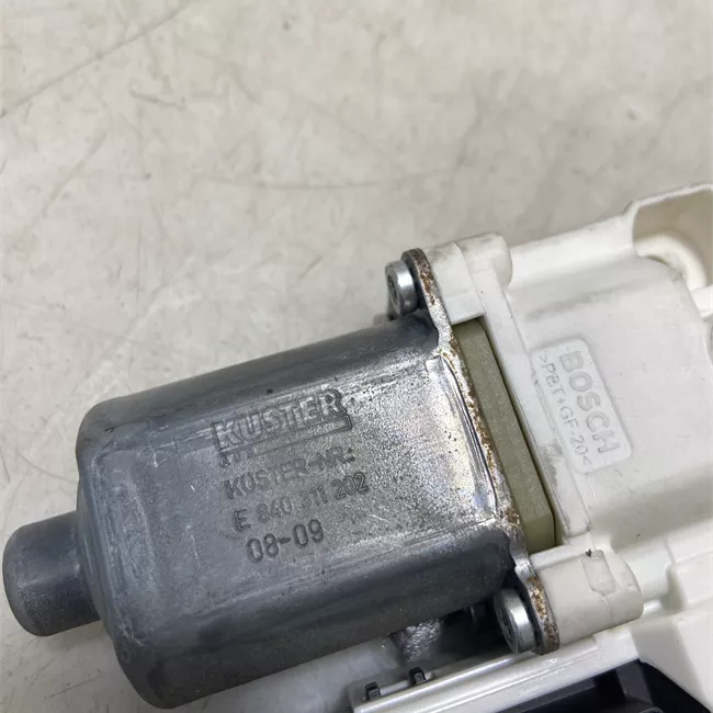 Motorino alzacristallo porta anteriore destro