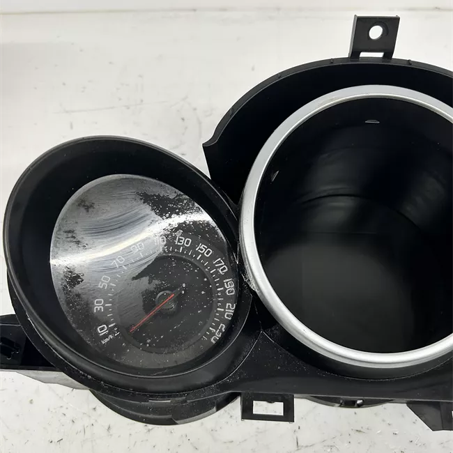 Quadro strumenti completo con displaty molutifunzione