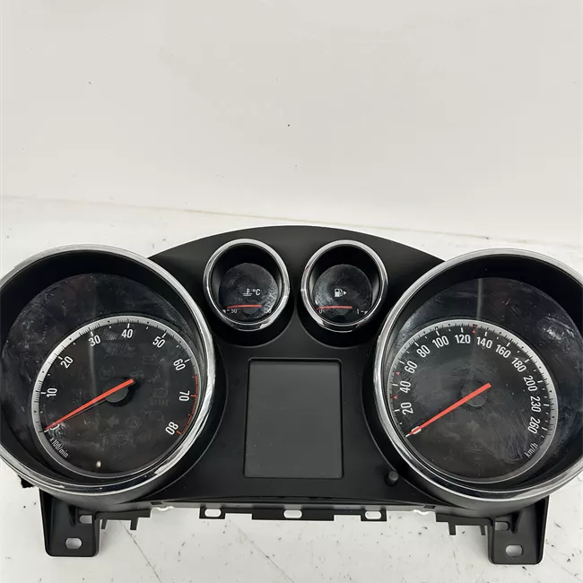 Quadro strumenti completo allestim essentia/enjoy