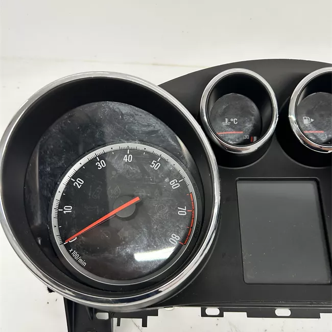 Quadro strumenti completo allestim essentia/enjoy