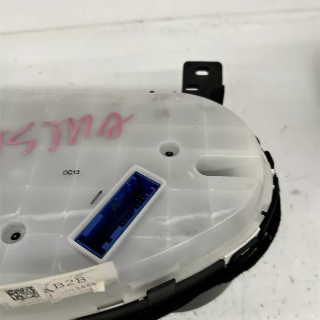 Quadro strumenti completo allestim essentia/enjoy