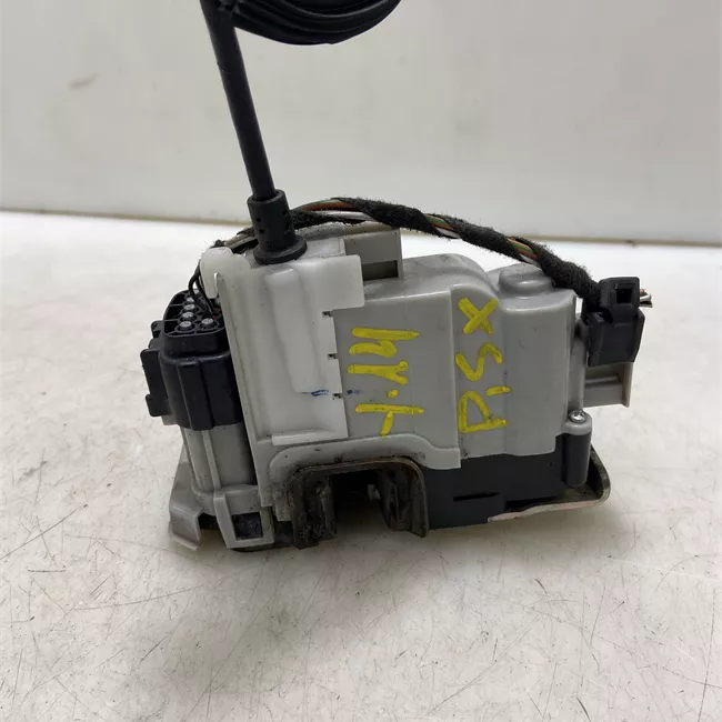 Serratura porta posteriore sinistra