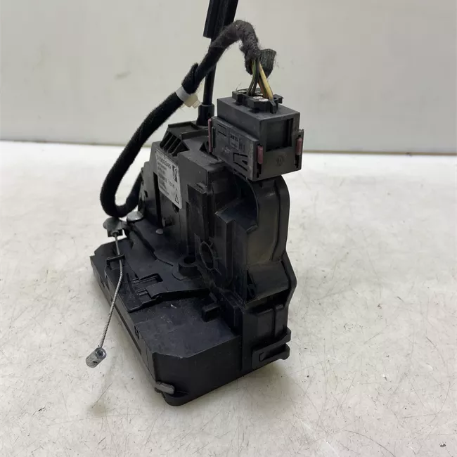 Serratura porta posteriore sinistra