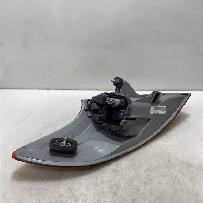 Fanale posteriore parte esterno destro