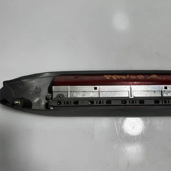 Fanale stop supplementare