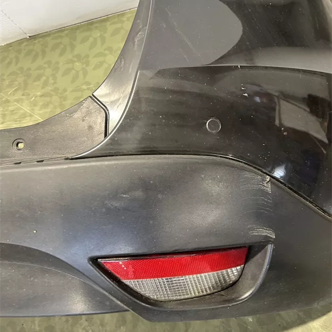 Paraurti posteriore centrale sensori parchiusura