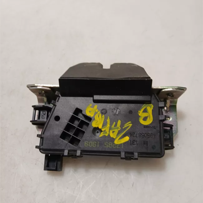 Serratura portello posteriore