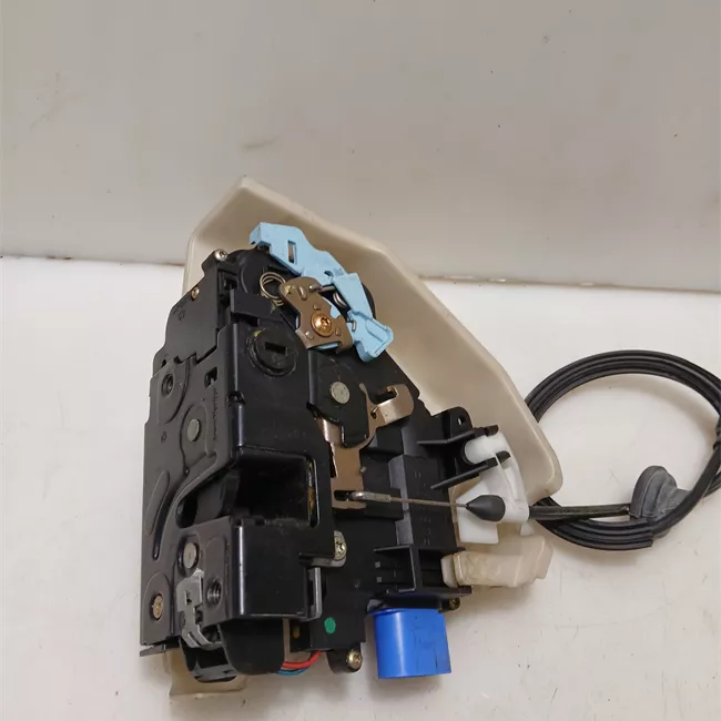 Serratura porta posteriore sinistra