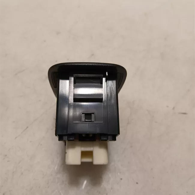 Interruttore alzacristalli porta posteriore sinistro