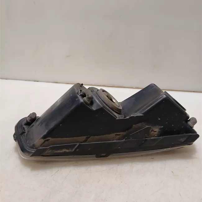 Proiettore fendinebbia sinistro Fendinebbia