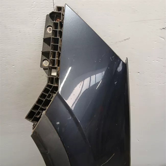 Parafango anteriore sinistro