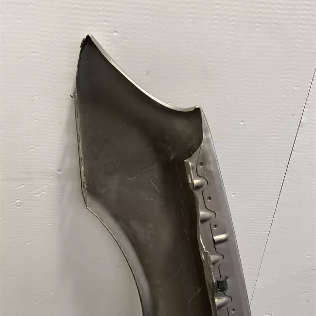 Parafango anteriore destro