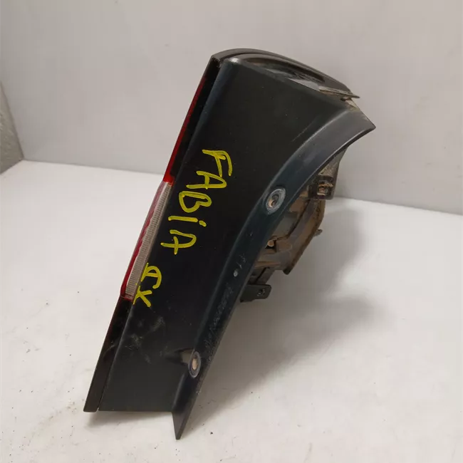 Fanale posteriore sinistro