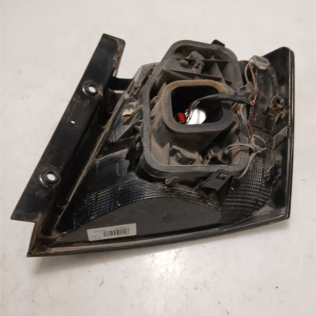 Fanale posteriore sinistro