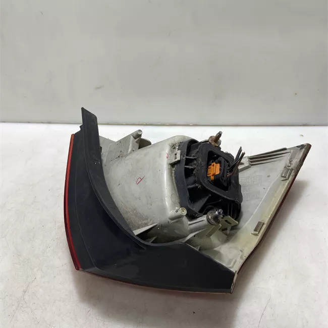 Fanale posteriore parte esterno destro