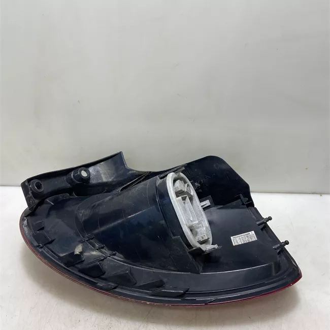 Fanale posteriore sinistro