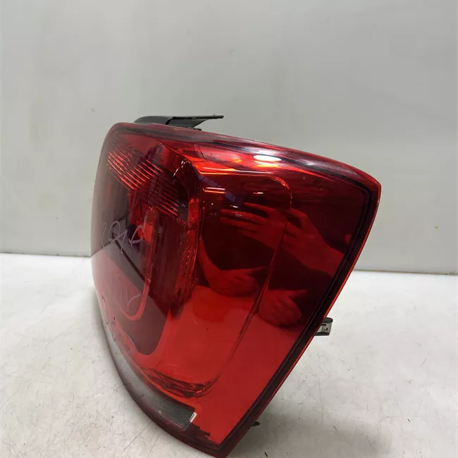 Fanale posteriore destro AL