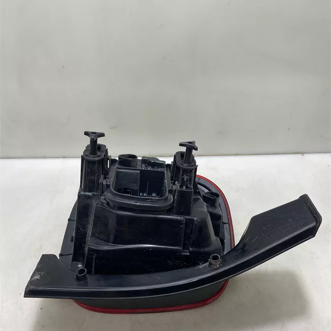 Fanale posteriore destro