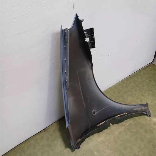 Parafango anteriore sinistro Primer