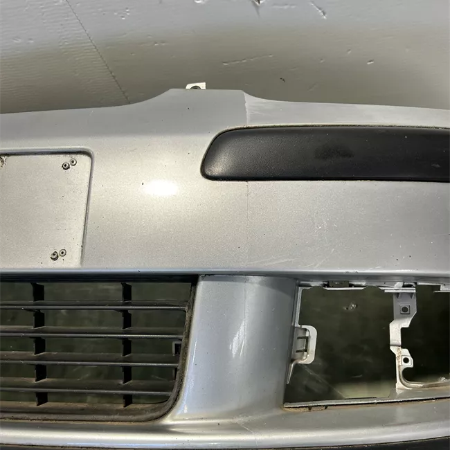 Paraurti anteriore primer