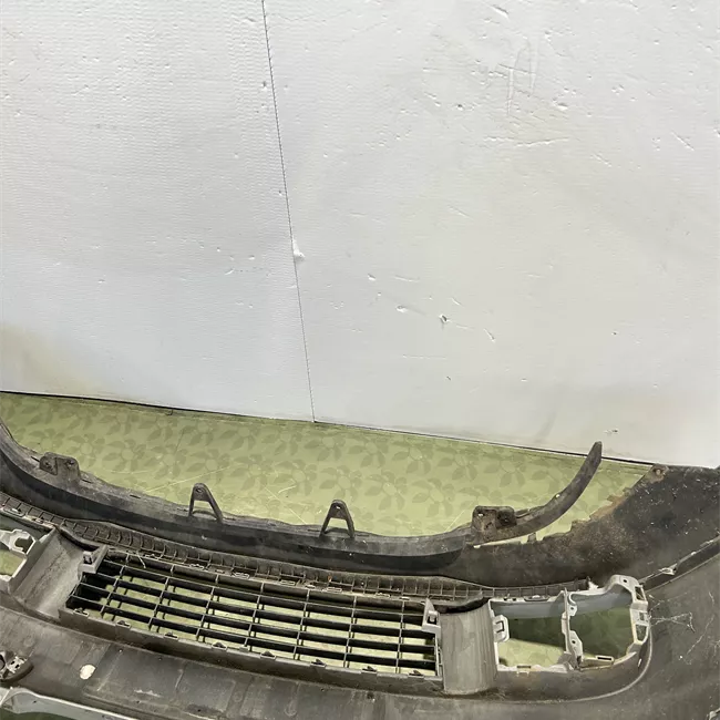 Paraurti anteriore primer