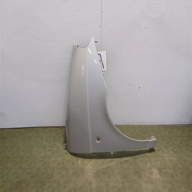 Parafango anteriore sinistro Primer