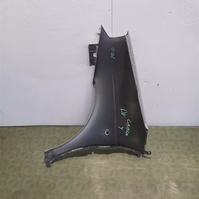 Parafango anteriore sinistro Primer