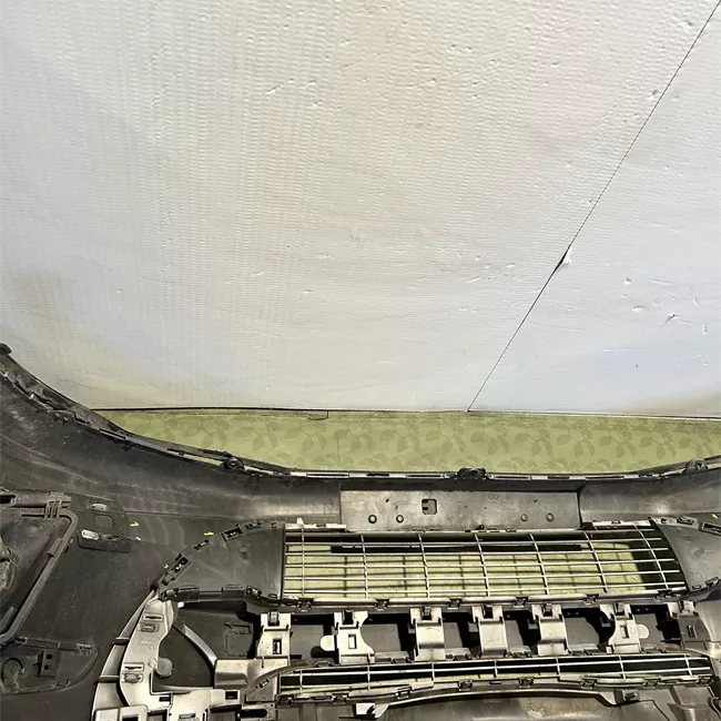 Paraurti anteriore fascia protezione primer