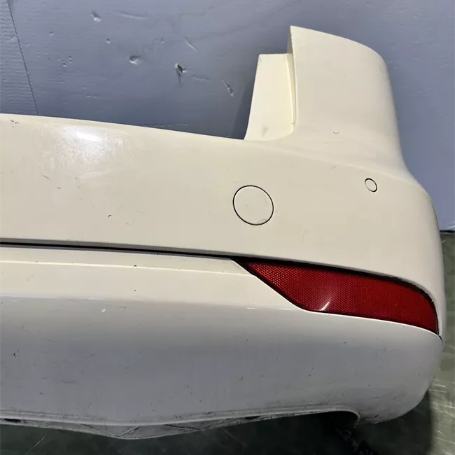 Paraurti posteriore con sensore parcheggio Primer