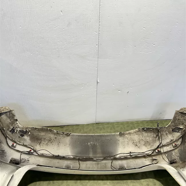 Paraurti posteriore con sensore parcheggio Primer