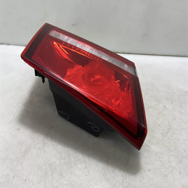 Fanale posteriore parte interno sinistro