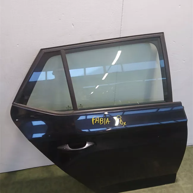 Porta posteriore destra