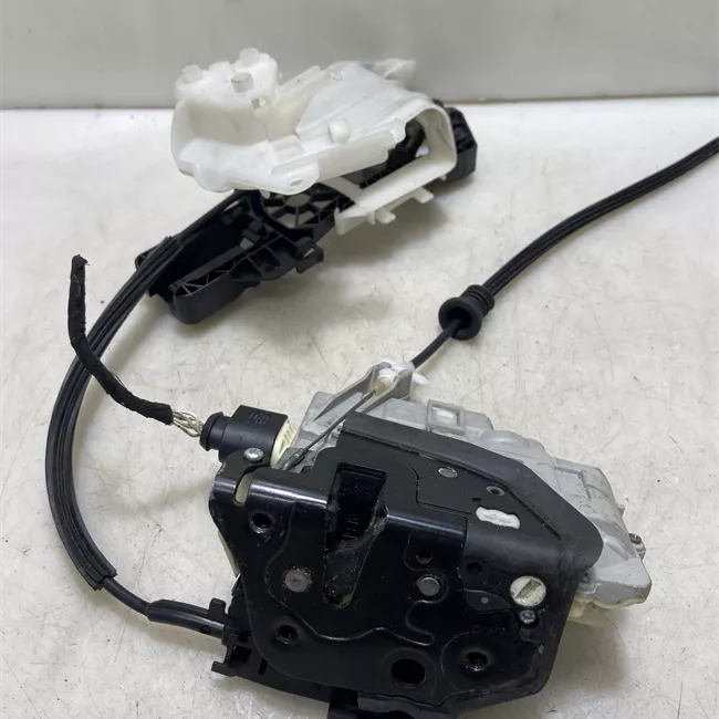 Serratura porta posteriore destra con dispositivo sicurezza Safe