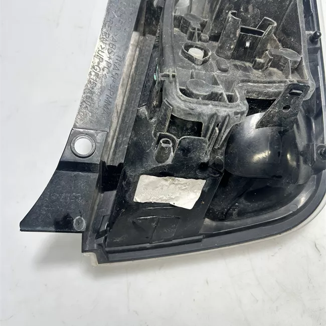 Fanale posteriore sinistro