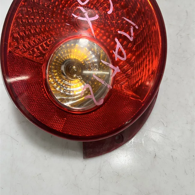 Fanale posteriore sinistro