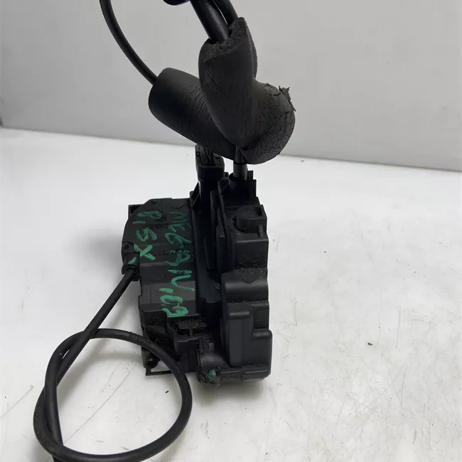 Serratura porta posteriore sinistra con bloccaggio elettrica , critalli elettrico