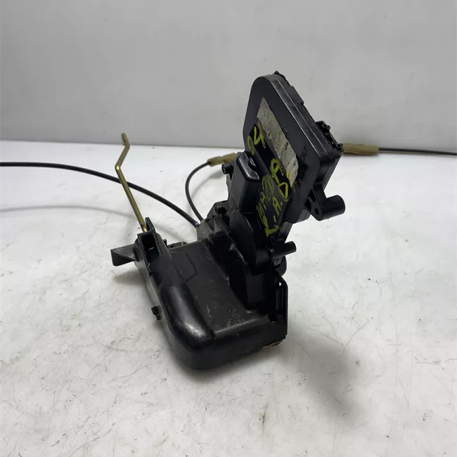 Serratura porta anteriore destra