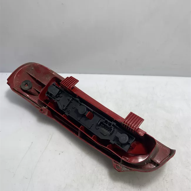 Fanale posteriore sinistro