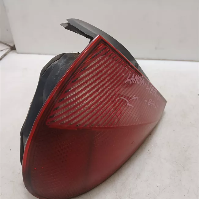 Fanale posteriore sinistro <7/2001