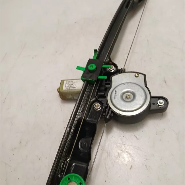 Alzacristallo porta anteriore sinistro