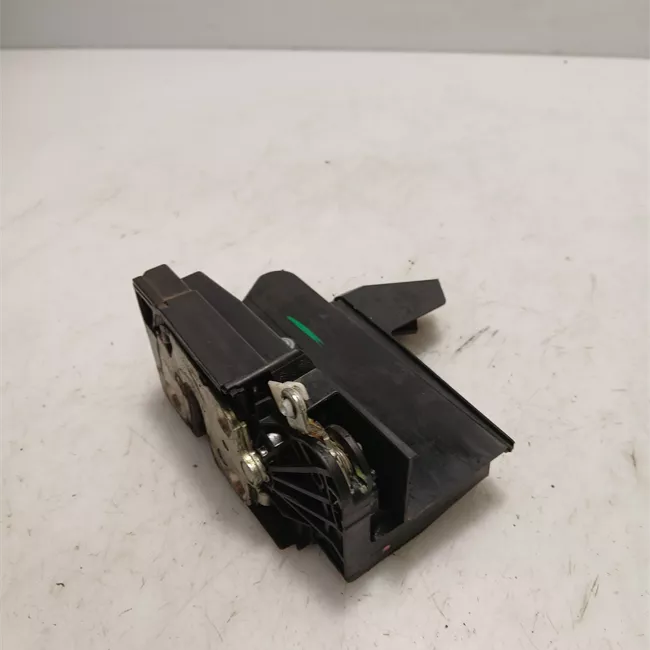 Serratura porta anteriore destra