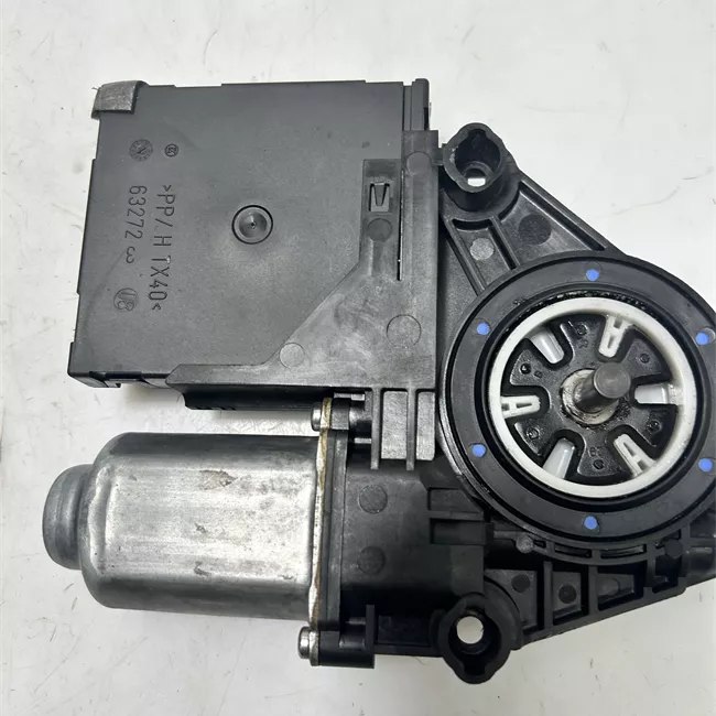 Motorino alzacristallo porta anteriore sinistro