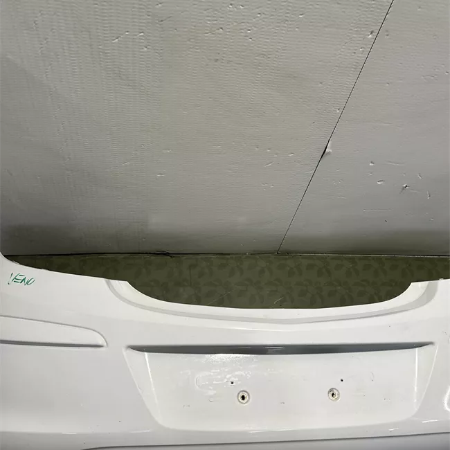 Paraurti posteriore con sistema flexfix/Sport