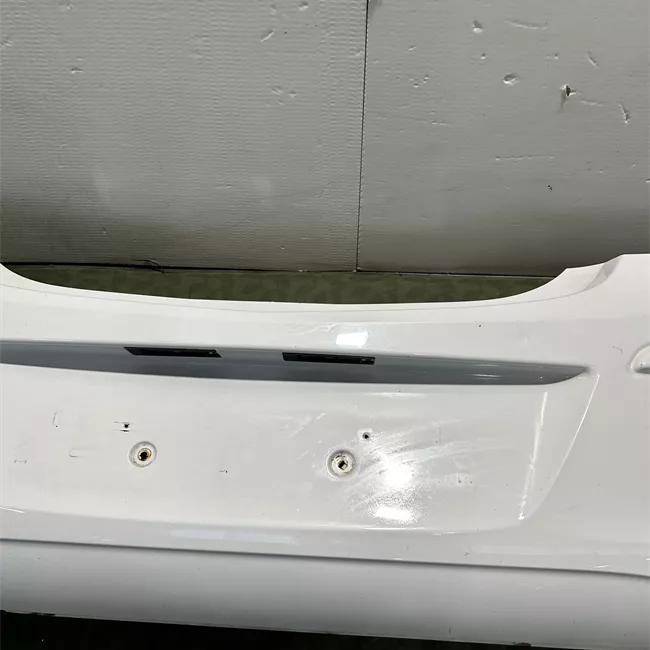 Paraurti posteriore con sistema flexfix/Sport