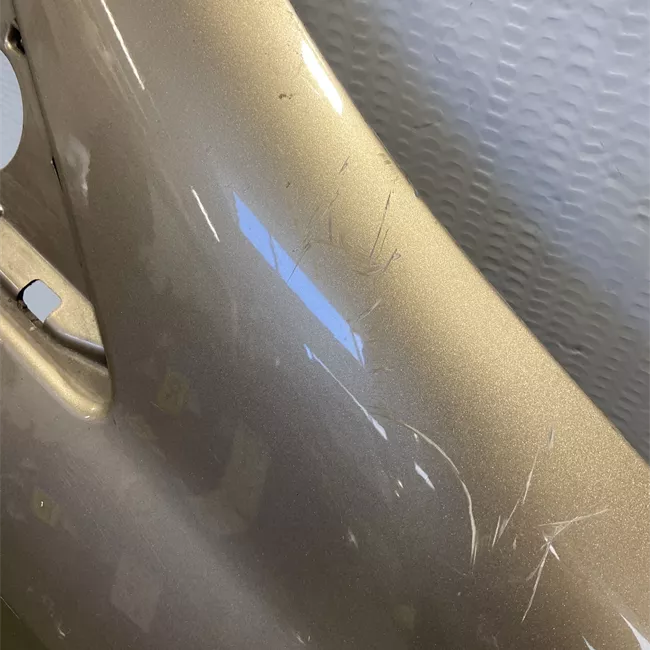 Parafango anteriore destro