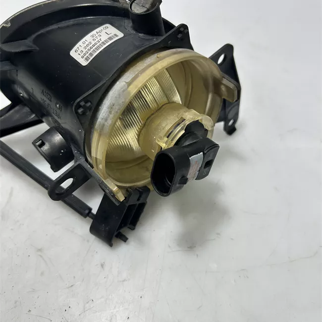 Proiettore fendinebbia sinistro