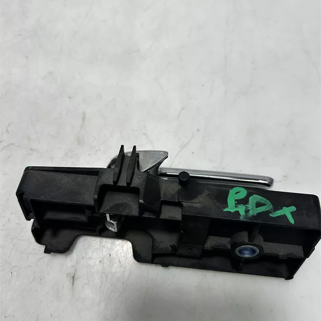 Maniglia interna apertura porta posteriore sinistra