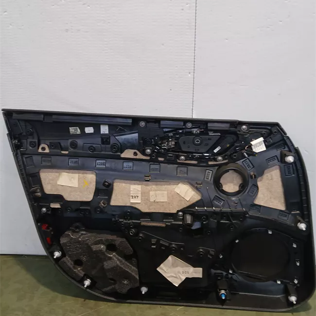 Pannello interno porta anteriore destro nero